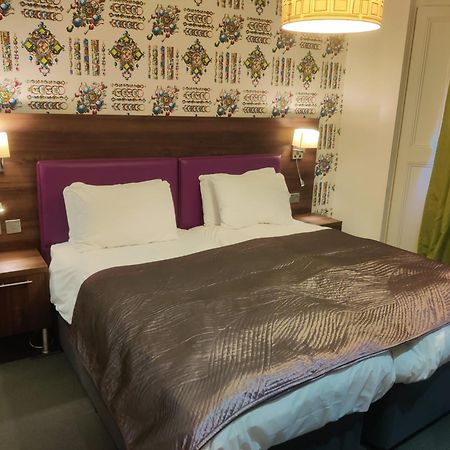 Chelsea House Hotel - B&B Лондон Екстер'єр фото
