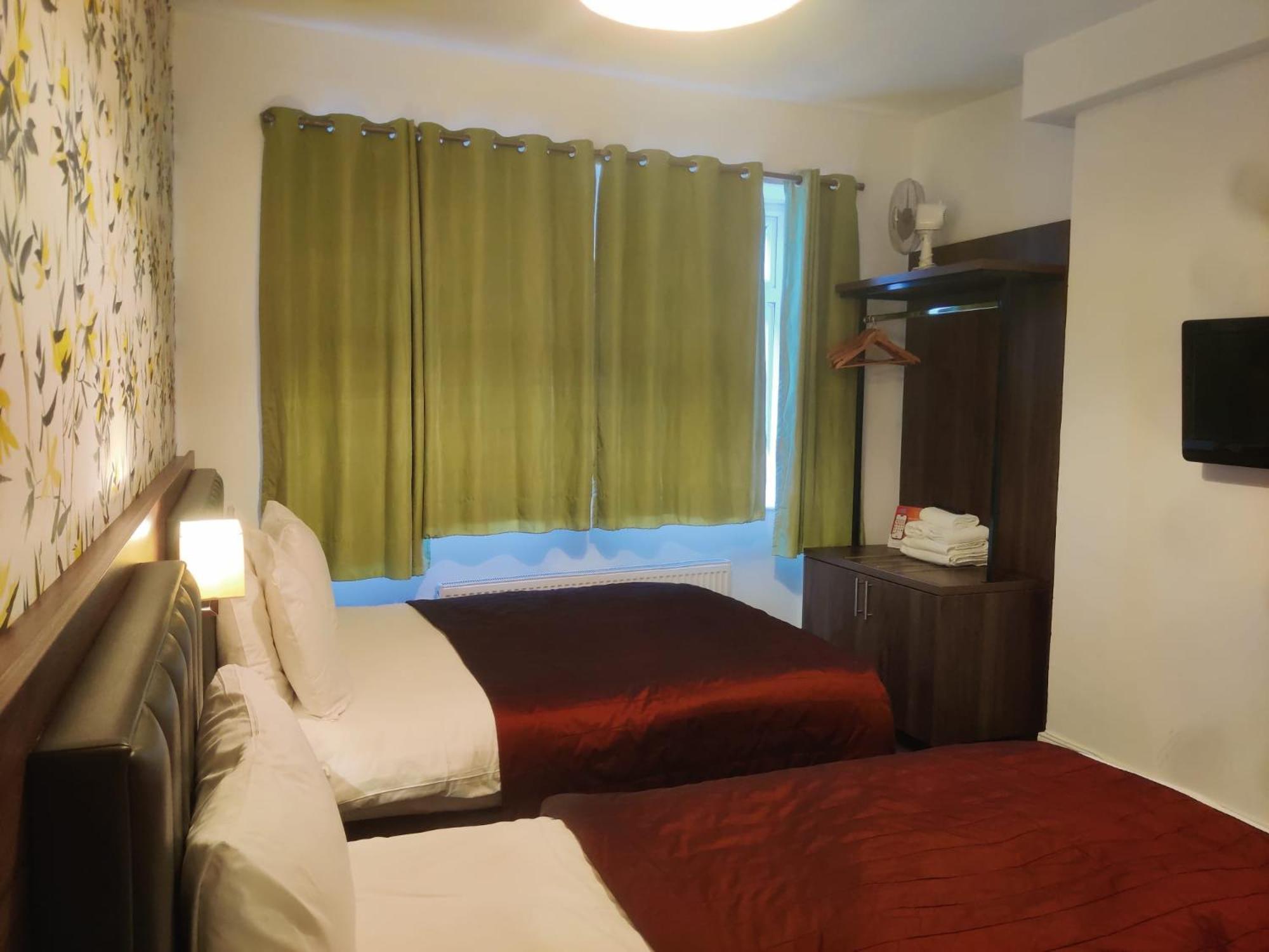 Chelsea House Hotel - B&B Лондон Екстер'єр фото